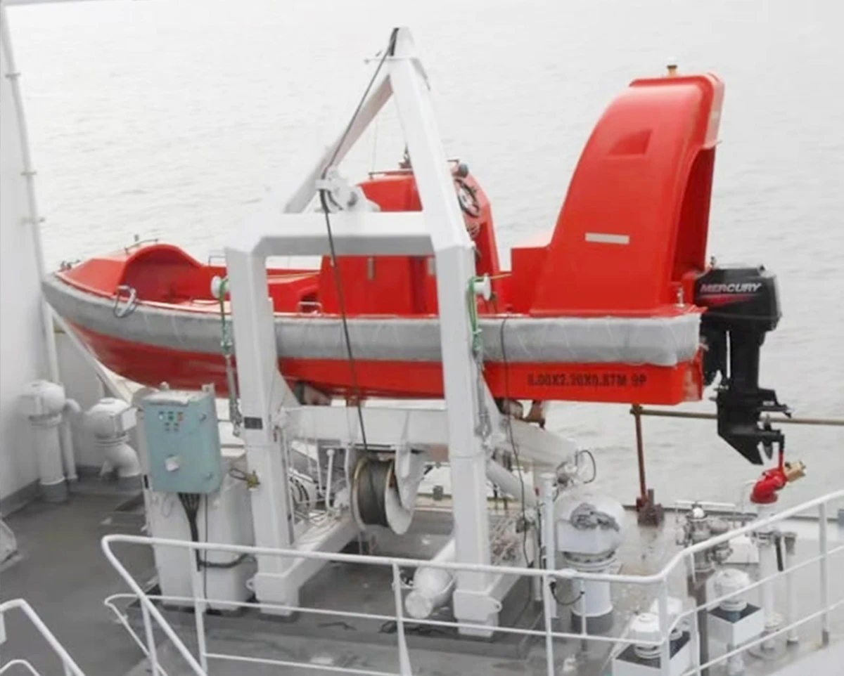 A-frame davit system A-frame davit system